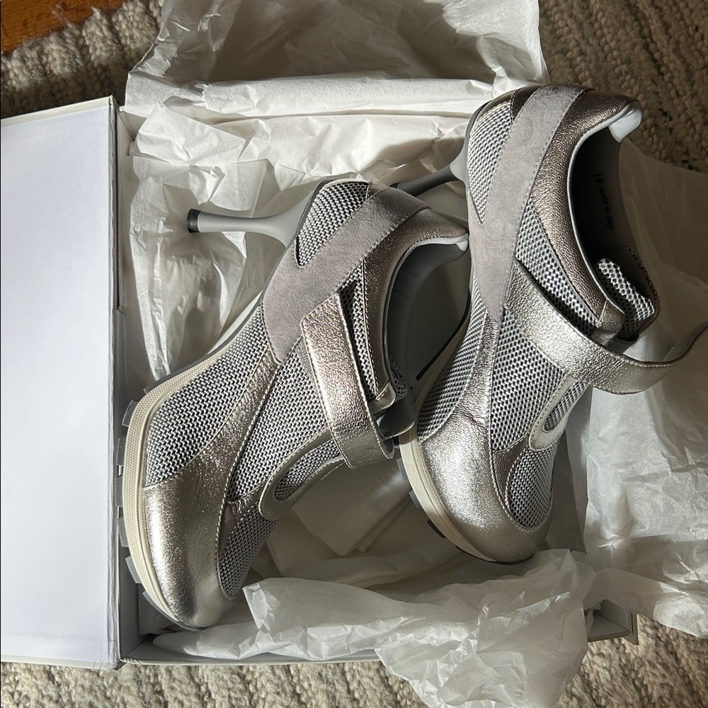 NEW Sneex : The Tepper (Silver)